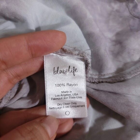 BLUE LIFE Shirred Waist Dress Cold Shoulder Mini in Boho Goddess Oasis Grey XS - Picture 13 of 14